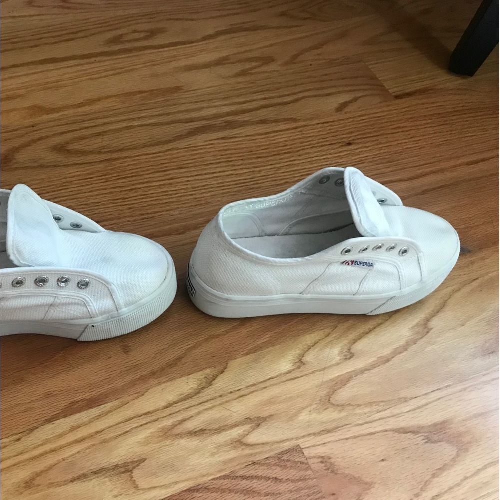 Ayooo white Superga platform sneaker checkkkk - Picture 3 of 4